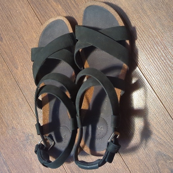 Women's Black Strappy Wedge Sandals - Picture 6 of 9